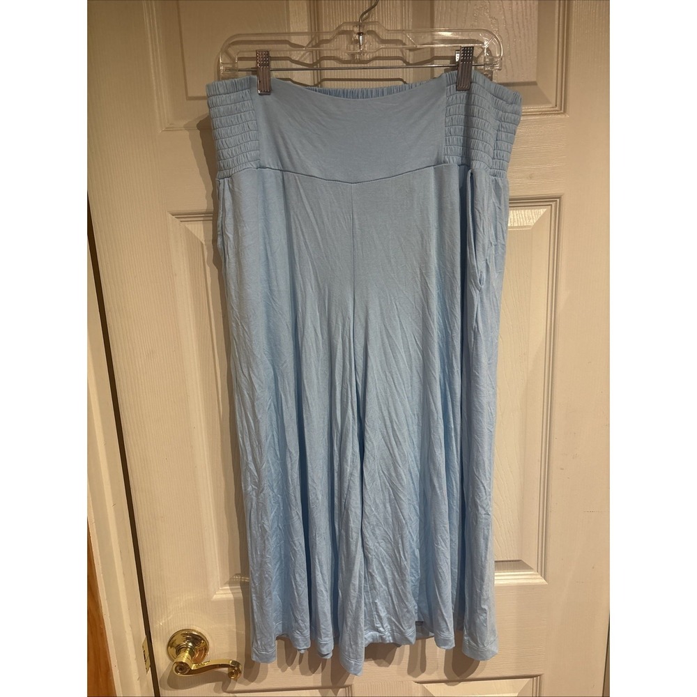 Torrid Crop Wide Leg Pants Soft Pull-On Smocked High Rise Light Blue 2X NWT